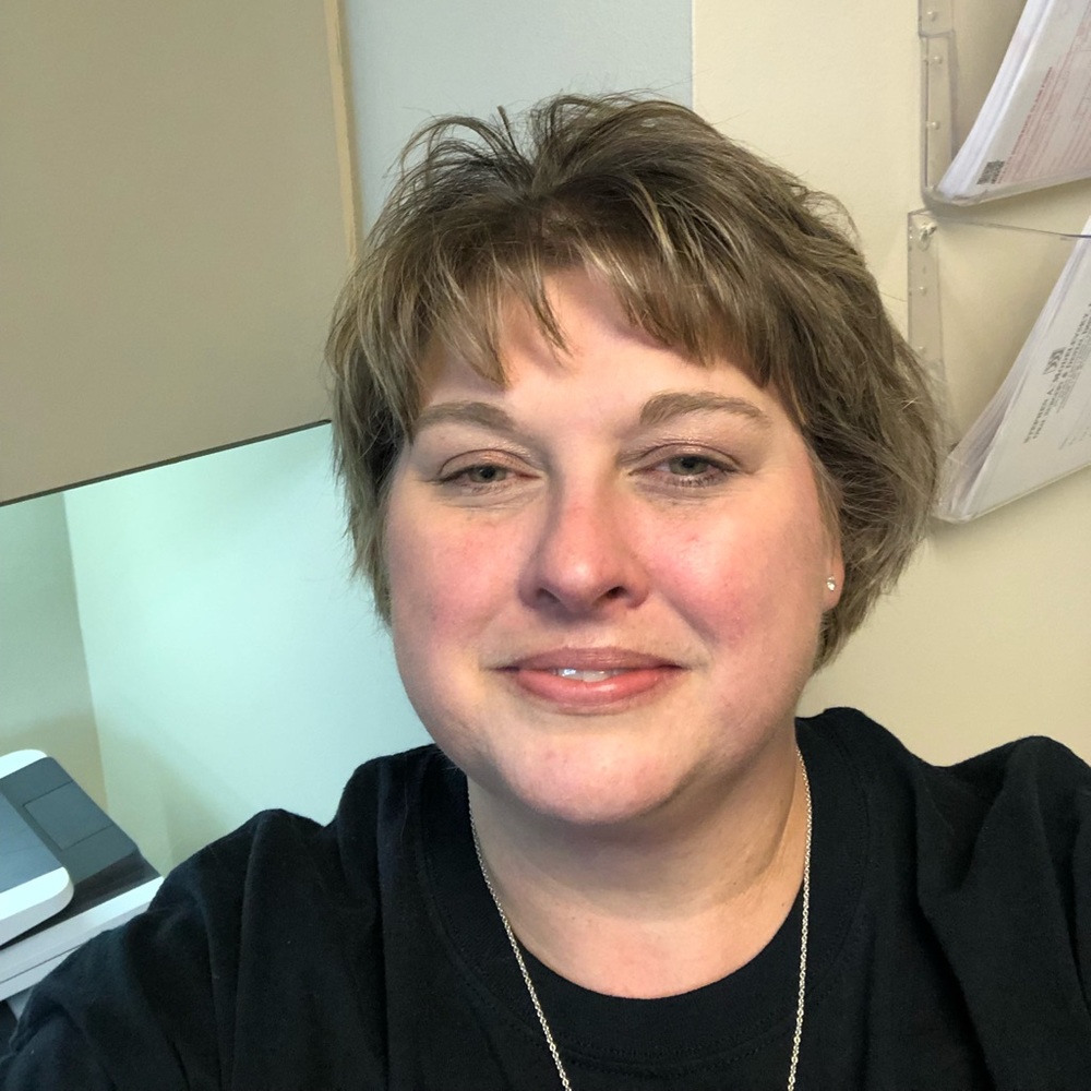 Meet your Posher, Claire